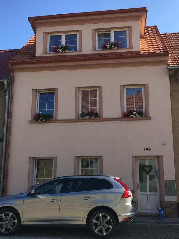 Guesthouse Sam Roudnice nad Labem Exterior photo